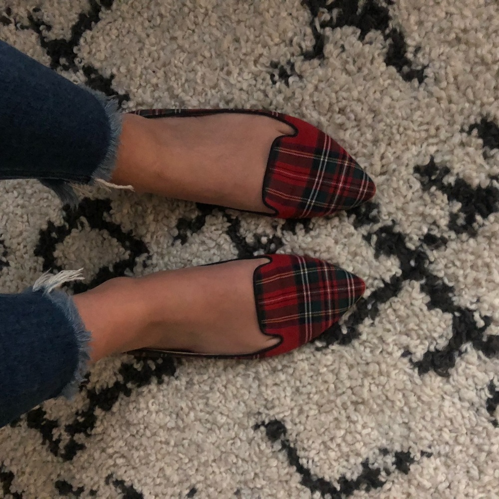 Cute plaid flats